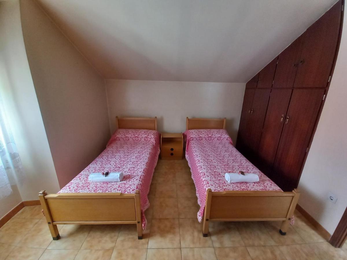 ホテル Pension Baires O Coto エクステリア 写真