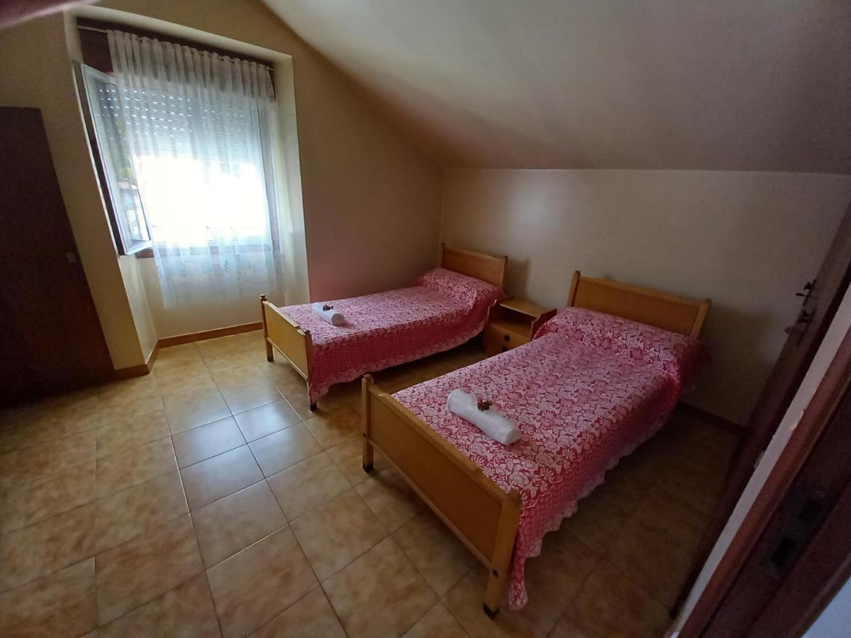 ホテル Pension Baires O Coto エクステリア 写真